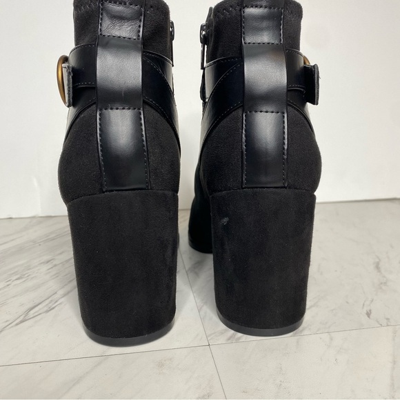 New! Vionic Tenley Black Heeled Bootie 9 - Picture 4 of 15